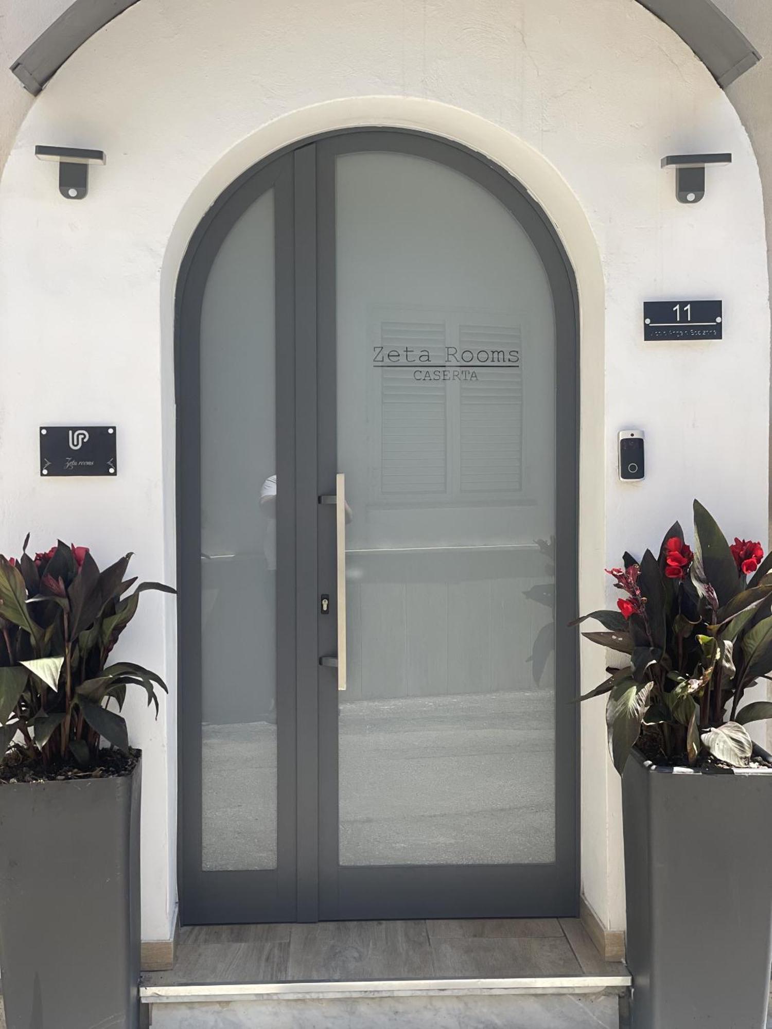 Zeta Rooms Caserta Dış mekan fotoğraf