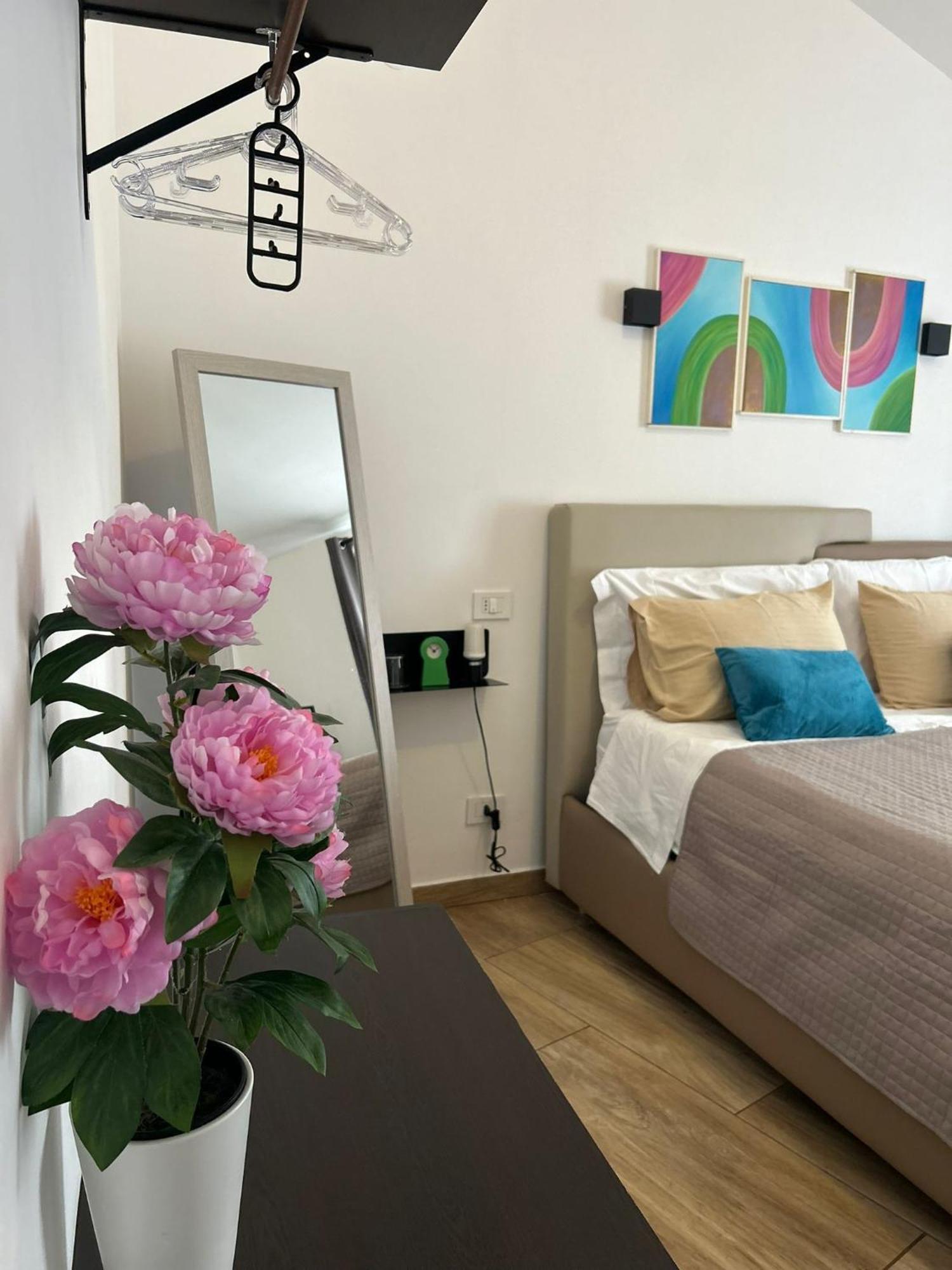 Zeta Rooms Caserta Dış mekan fotoğraf