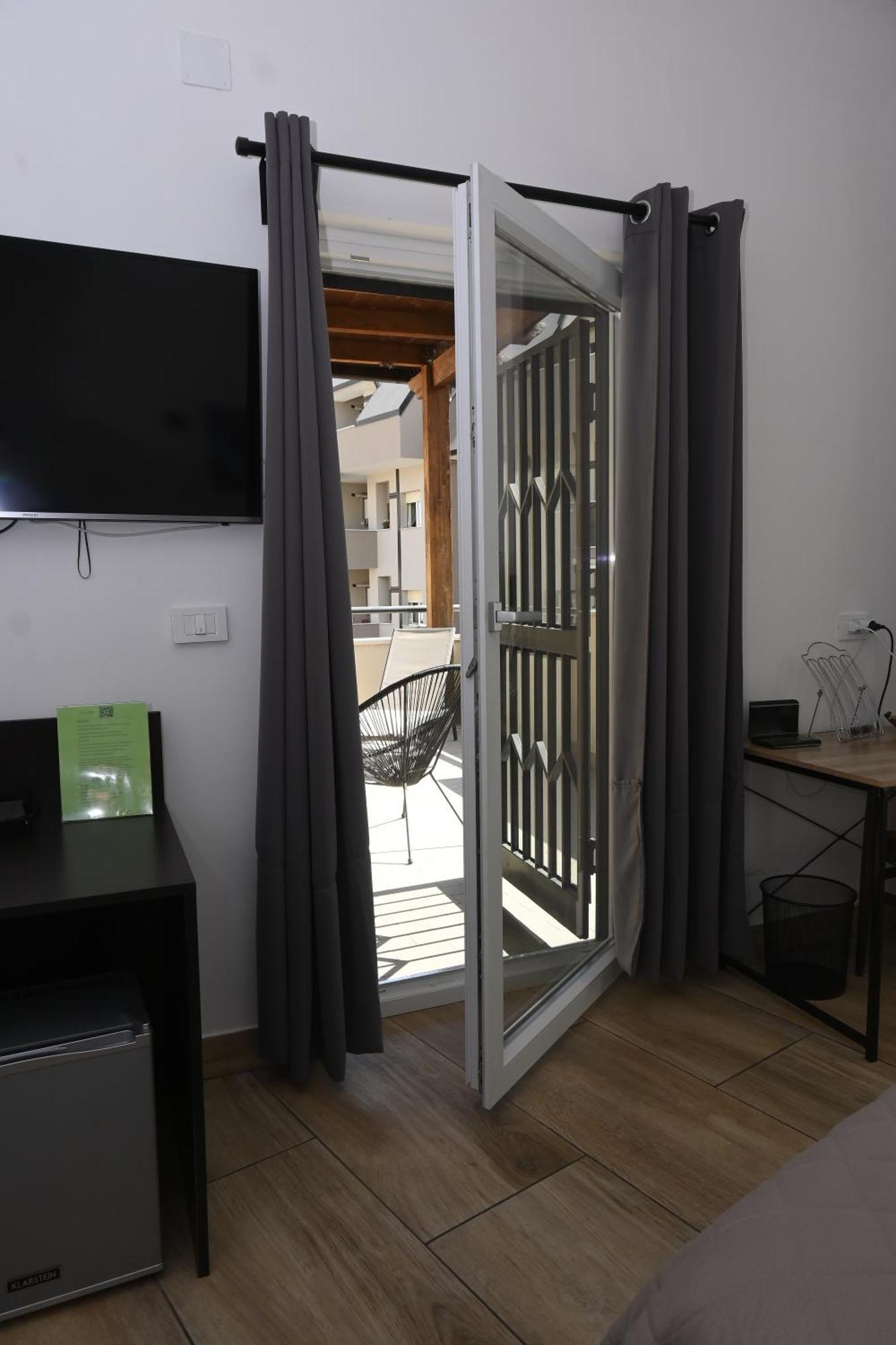 Zeta Rooms Caserta Dış mekan fotoğraf